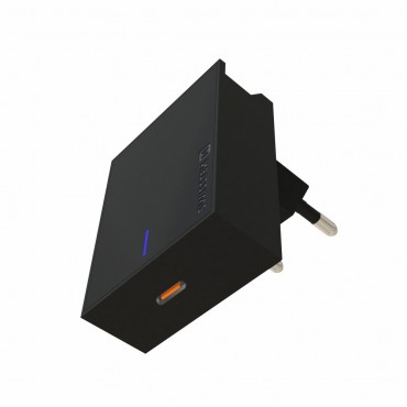 Fali töltő adapter Swissten Travel Charger PD USB-C 20W kimenettel és praktikus réssel a telefon lehelyezésére - fekete Fali töltő adapter Swissten Travel Charger PD USB-C 20W kimenettel és praktikus réssel a telefon lehelyezésére - fekete