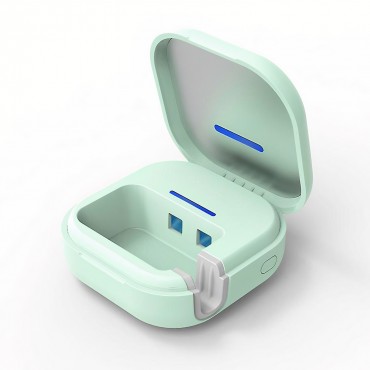 UV sterilizátor és fogkefe állvány "Brilliance" - elpusztítja a fogkefén lévő mikrobák 99,9%-át - zöld UV sterilizátor és fogkefe állvány "Brilliance" - elpusztítja a fogkefén lévő mikrobák 99,9%-át - zöld