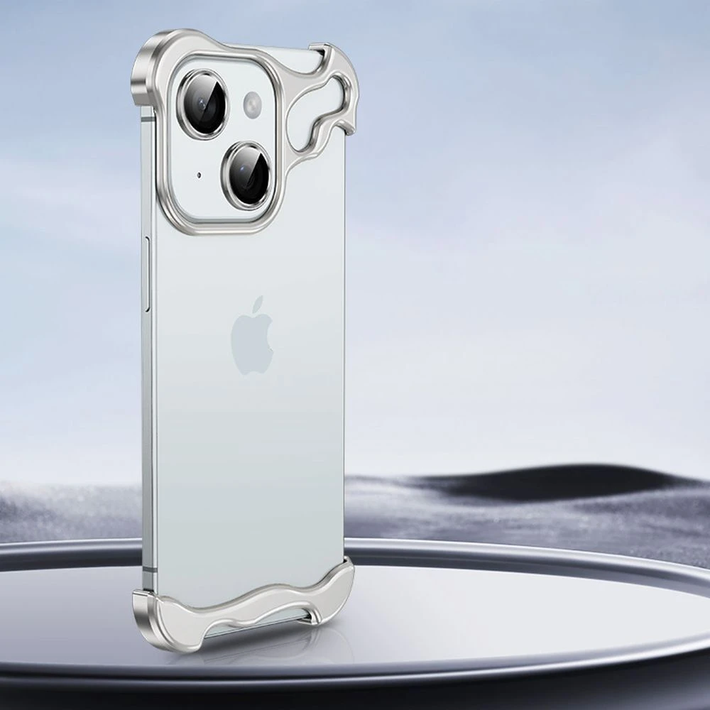 Minimalista tok "Naked Metal" alumínium sarokvédelemmel és hátsó kamera üvegfóliával iPhone 14 készülékekhez - titanium silver